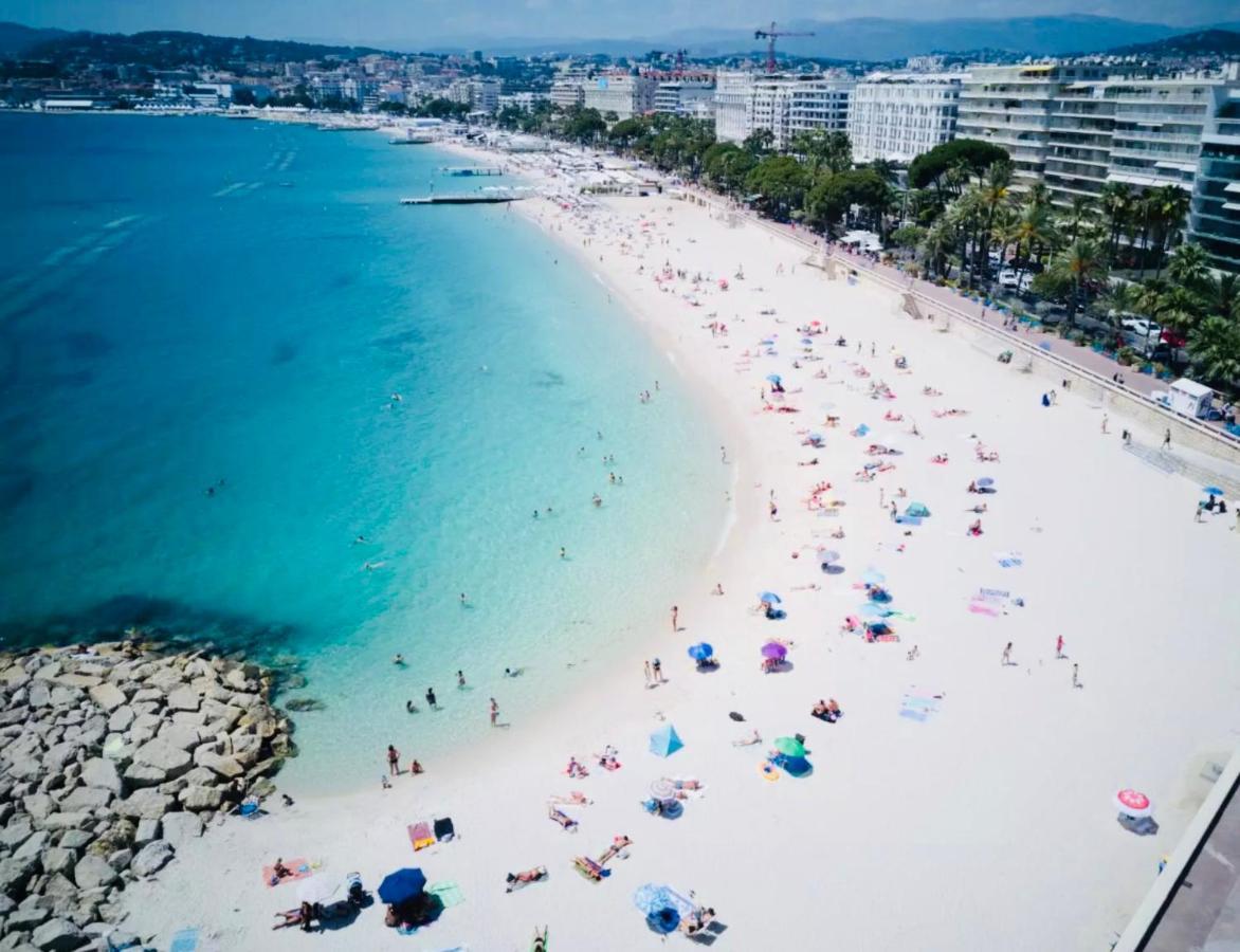 Cannes Croisette Bagian luar foto